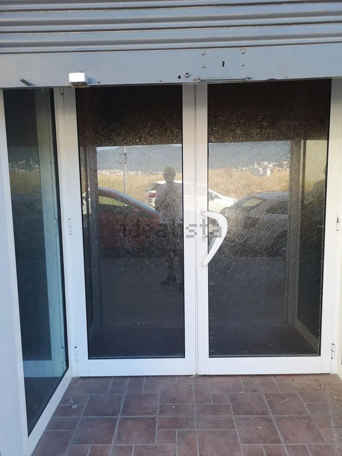 Retail in Alcoy for sale Building Photo- Image 1 of 11