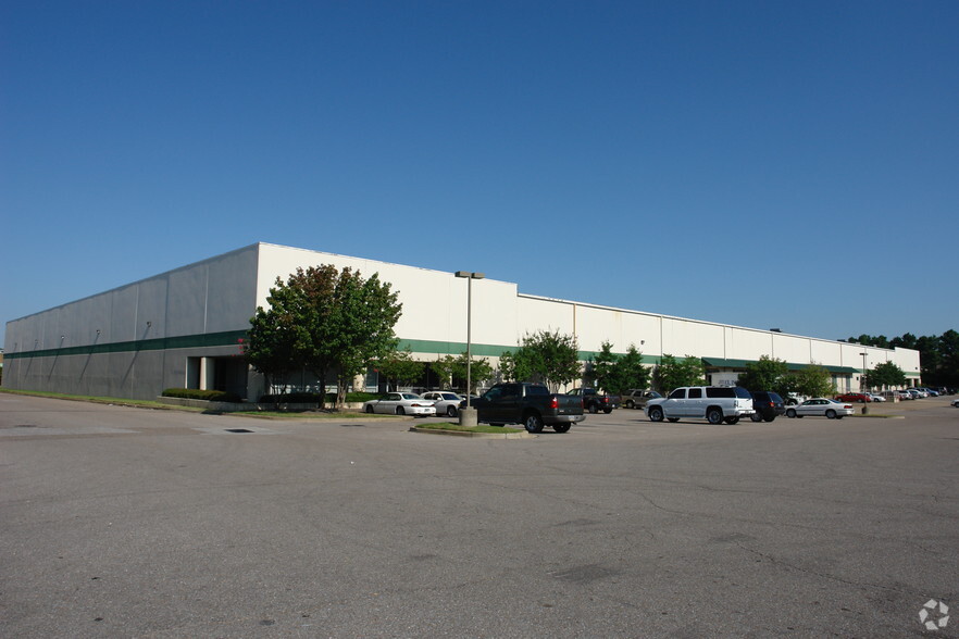 4605 Hickory Hill Rd, Memphis, TN for lease - Building Photo - Image 3 of 4