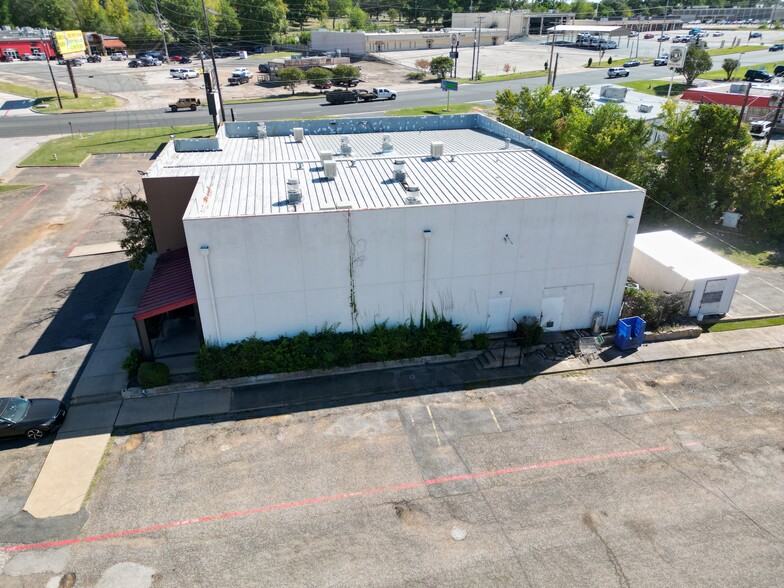 401 N Spur 63, Longview, TX for lease - Building Photo - Image 3 of 16