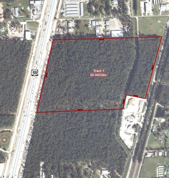 N US 59 Hwy @  Wallis Dr, Kingwood, TX for sale - Primary Photo - Image 1 of 1