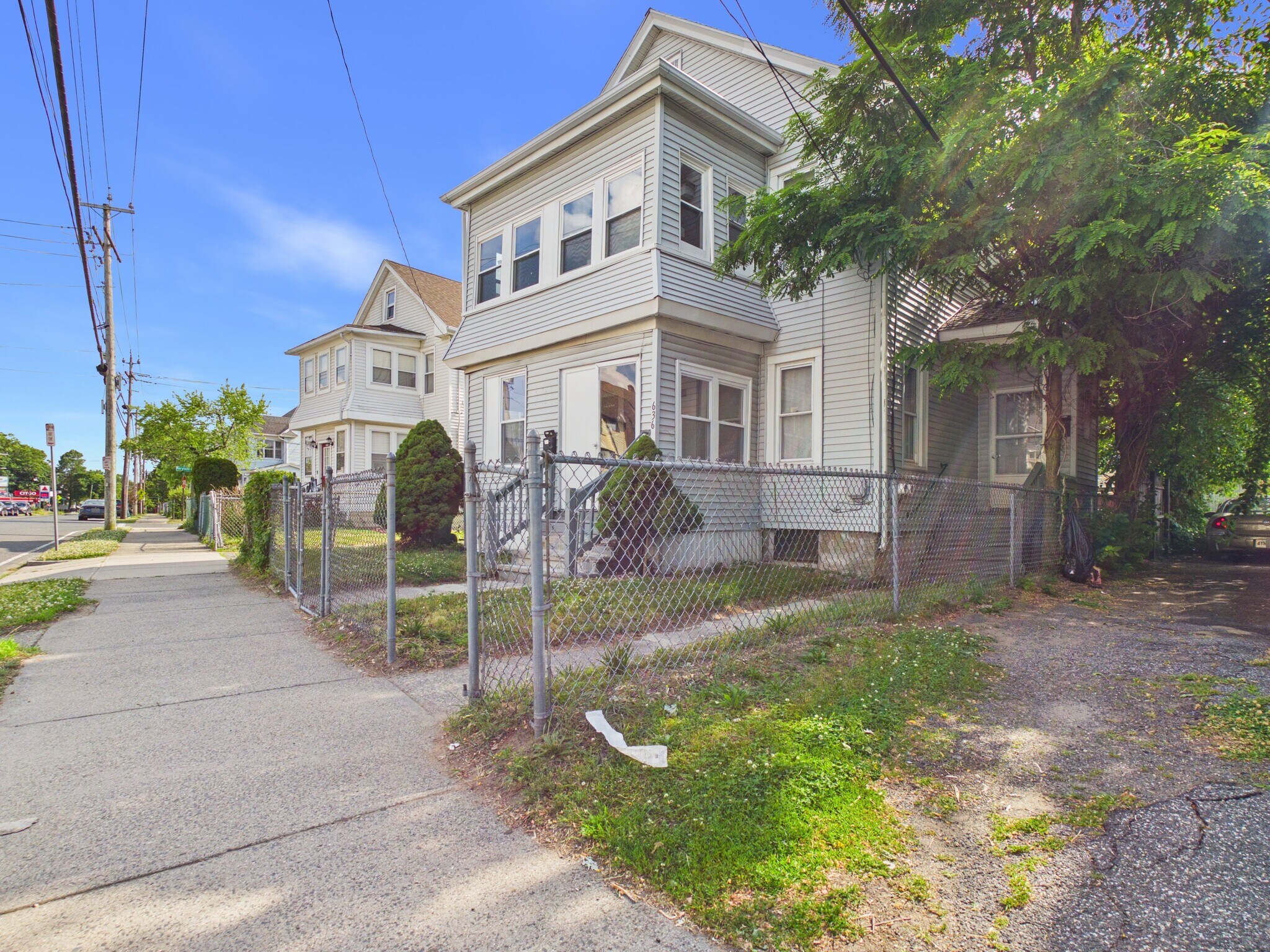 21 Draper St, Springfield, MA for sale Primary Photo- Image 1 of 13