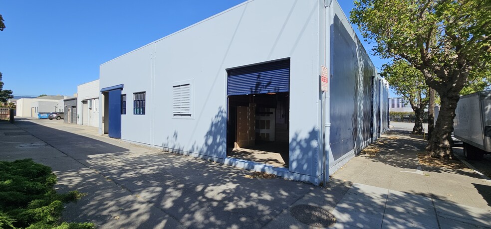 1024 Howard Ave, San Mateo, CA for lease - Building Photo - Image 3 of 9