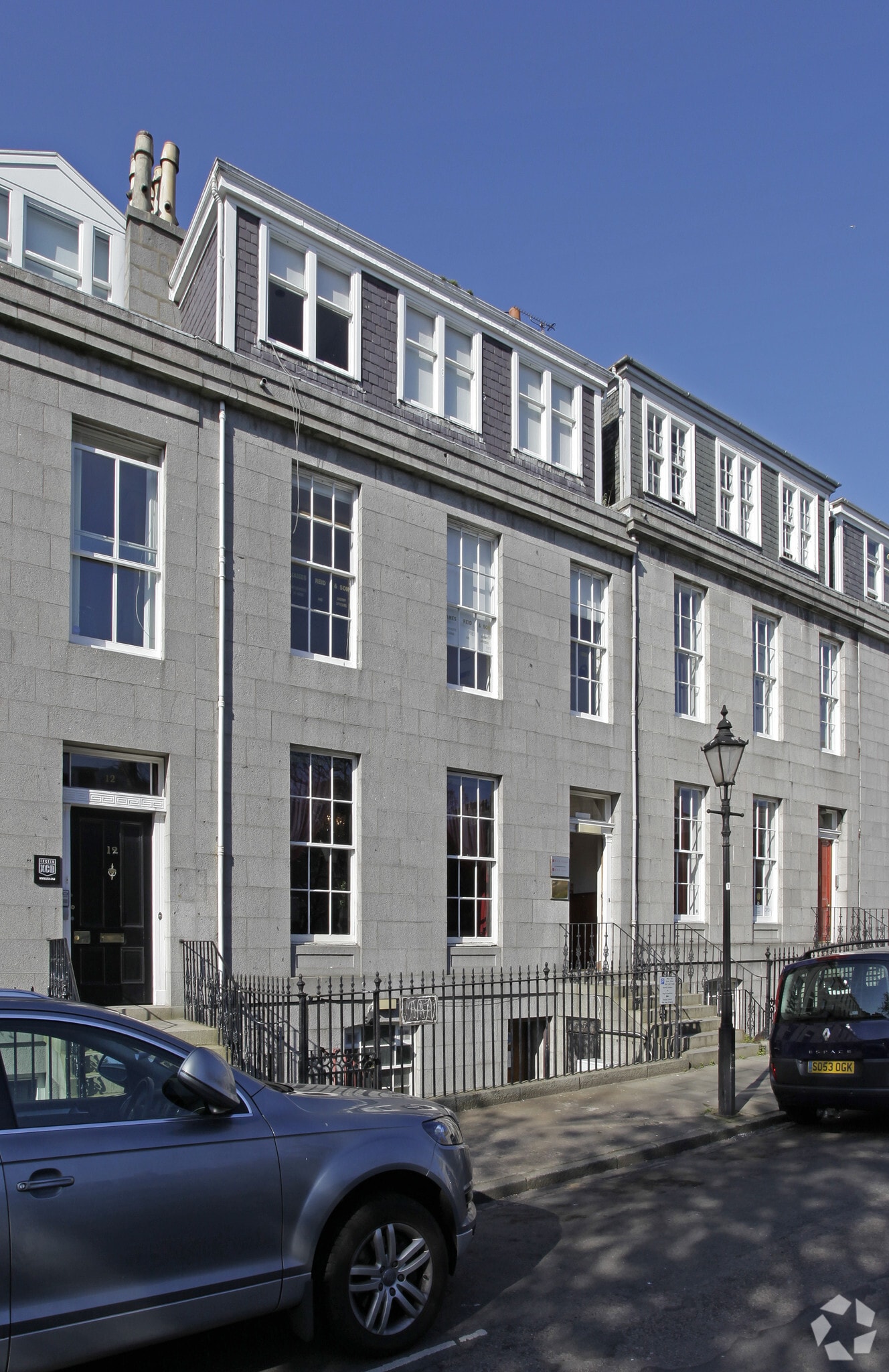 10 Bon Accord Sq, Aberdeen for sale Primary Photo- Image 1 of 1