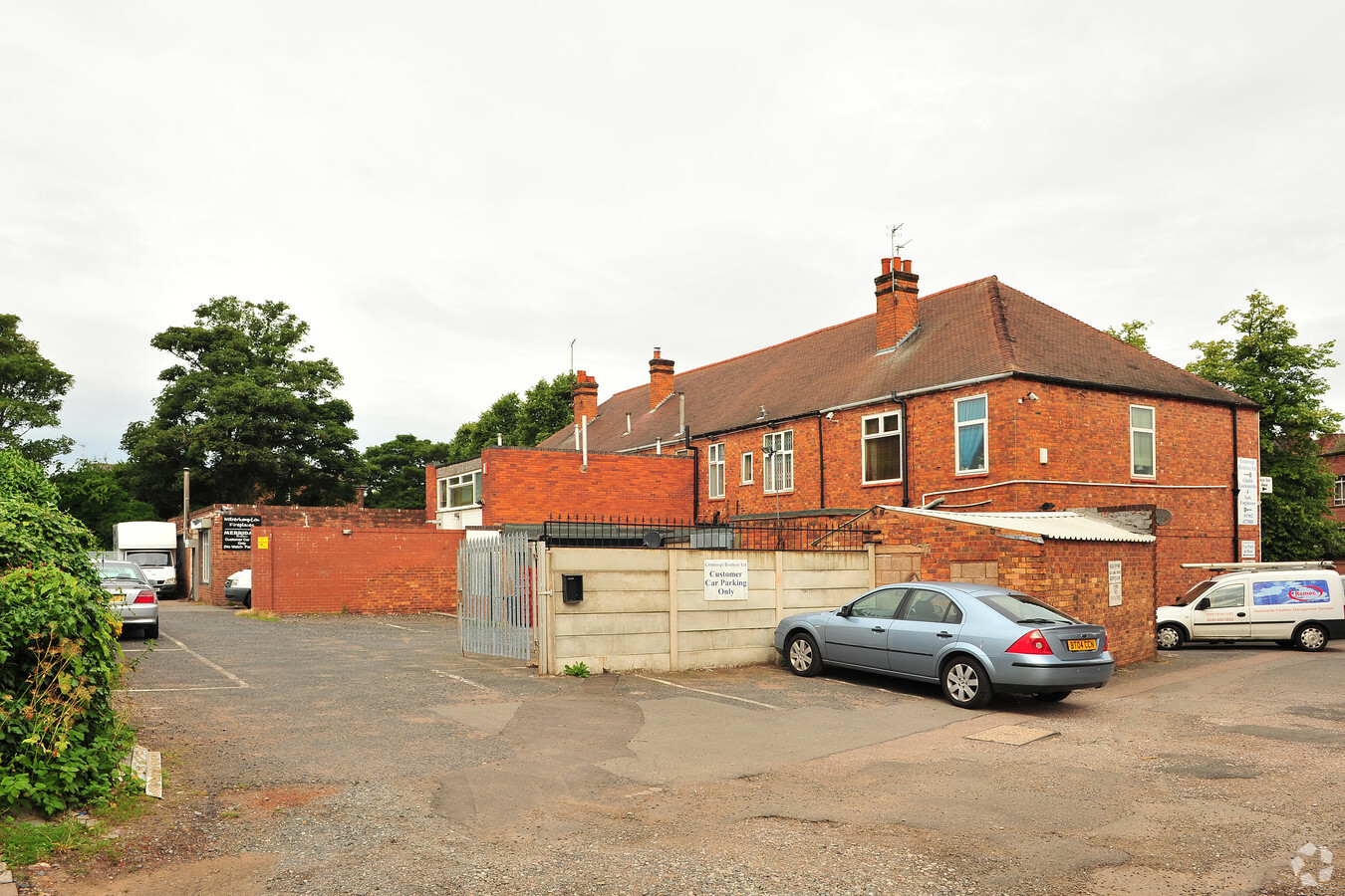 5-23a Merridale Rd, Wolverhampton, WMD WV3 9RX | LoopNet