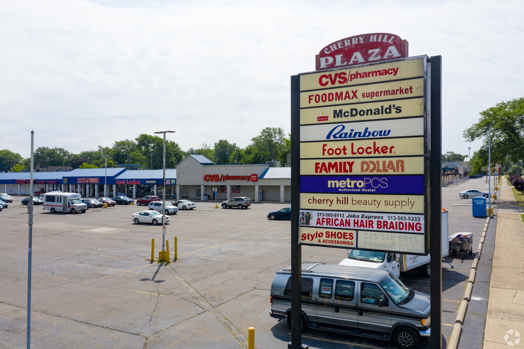 2712527365 Cherry Hill Rd, Inkster, MI 48141 Cherry Hill Plaza