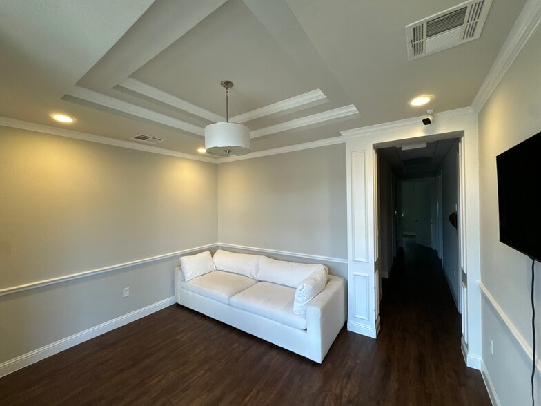 1402 S Custer Rd, McKinney, TX for lease - Lobby - Image 3 of 11