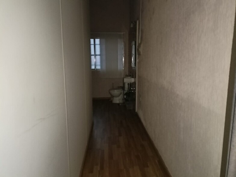 Retail in Cáceres, Cáceres for lease - Building Photo - Image 3 of 6