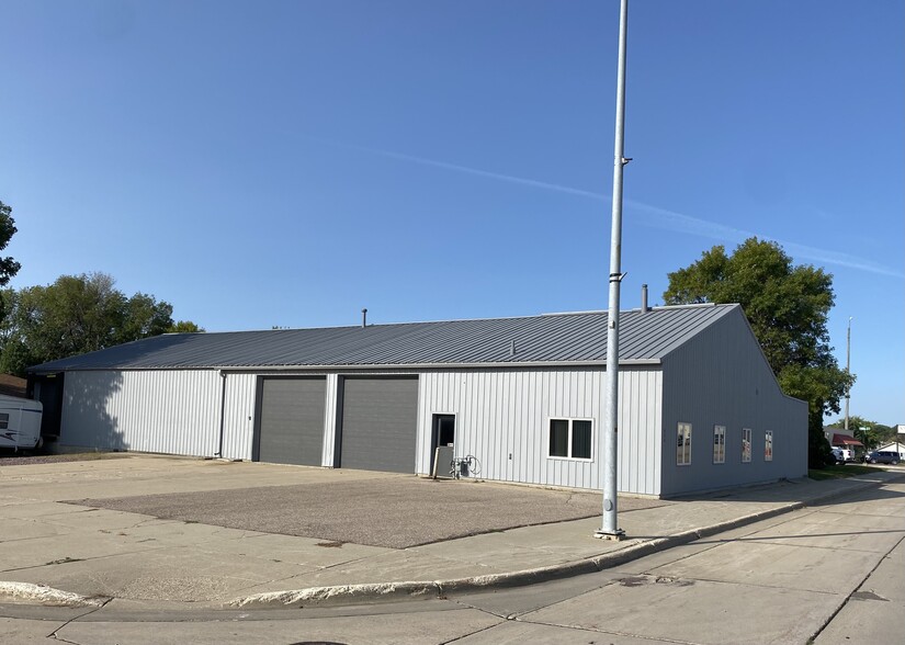 626 Oxford St, Worthington, MN for sale - Primary Photo - Image 1 of 4