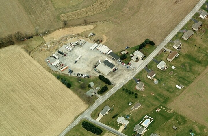 2238 Stoverstown Rd, Spring Grove, PA for sale - Primary Photo - Image 1 of 1