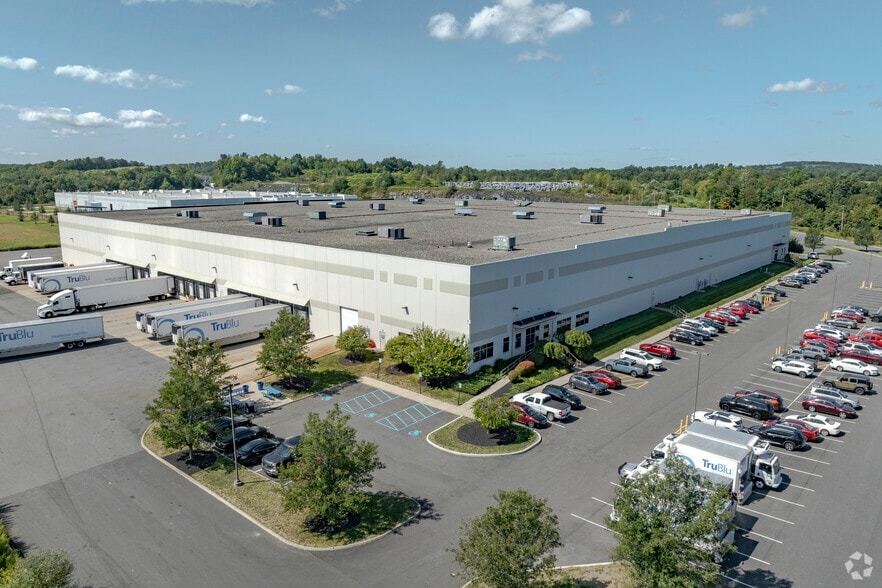 69 Tetz Ln, Chester, NY for sale - Primary Photo - Image 1 of 1