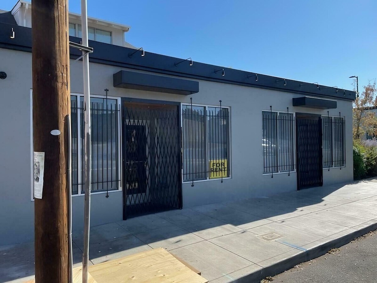 35523556 NE Sandy Blvd, Portland, OR 97232 Retail for Lease