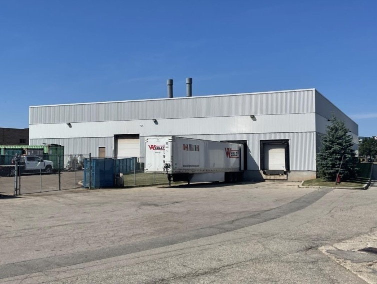 2170 Winston Park Dr, Oakville, ON for lease - Building Photo - Image 3 of 5