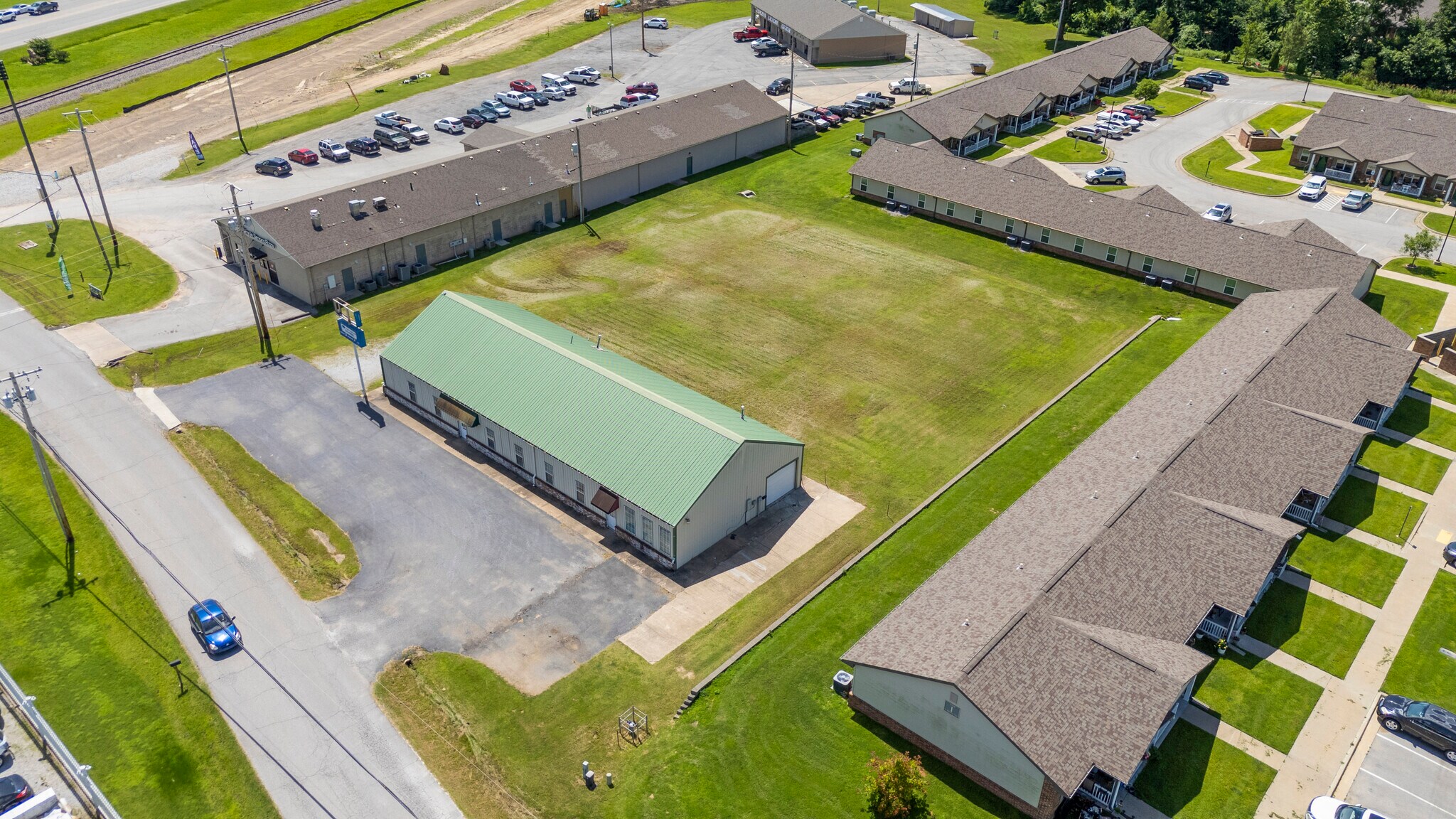 26400 E 111th St S, Coweta, OK for sale Building Photo- Image 1 of 44