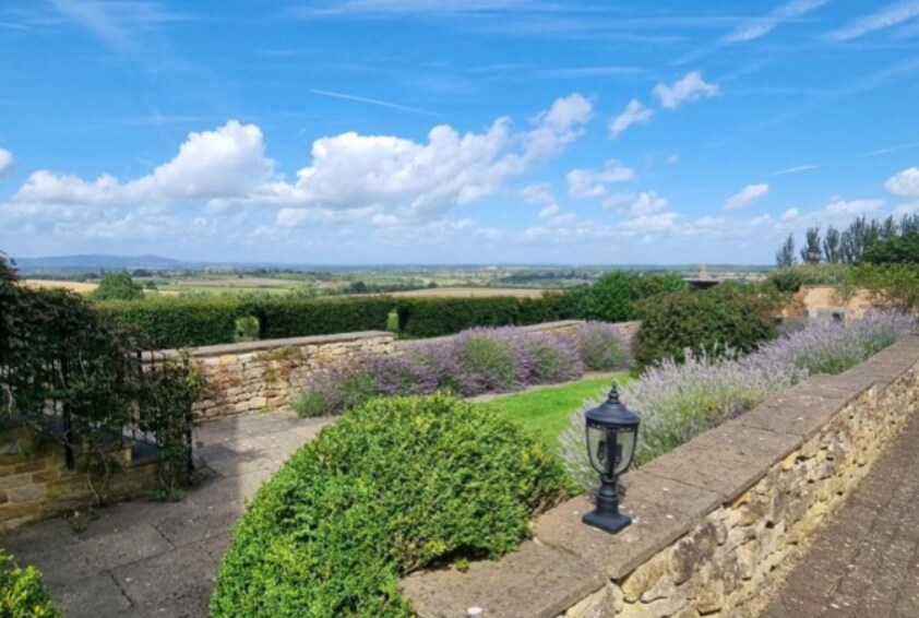 Woollas Hl, Pershore, WOR WR10 3DN The Deer Park Business Centre