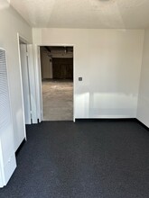 7611 Slater Ave, Huntington Beach, CA for lease Interior Photo- Image 2 of 7