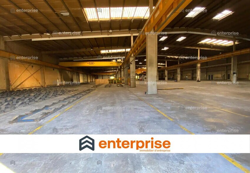 Industrial in Ressons-sur-Matz for sale - Interior Photo - Image 1 of 8