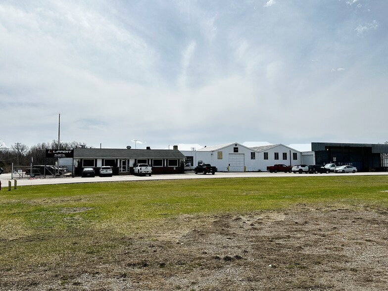 1100 Pearl St, Chesaning, MI for sale - Primary Photo - Image 1 of 1