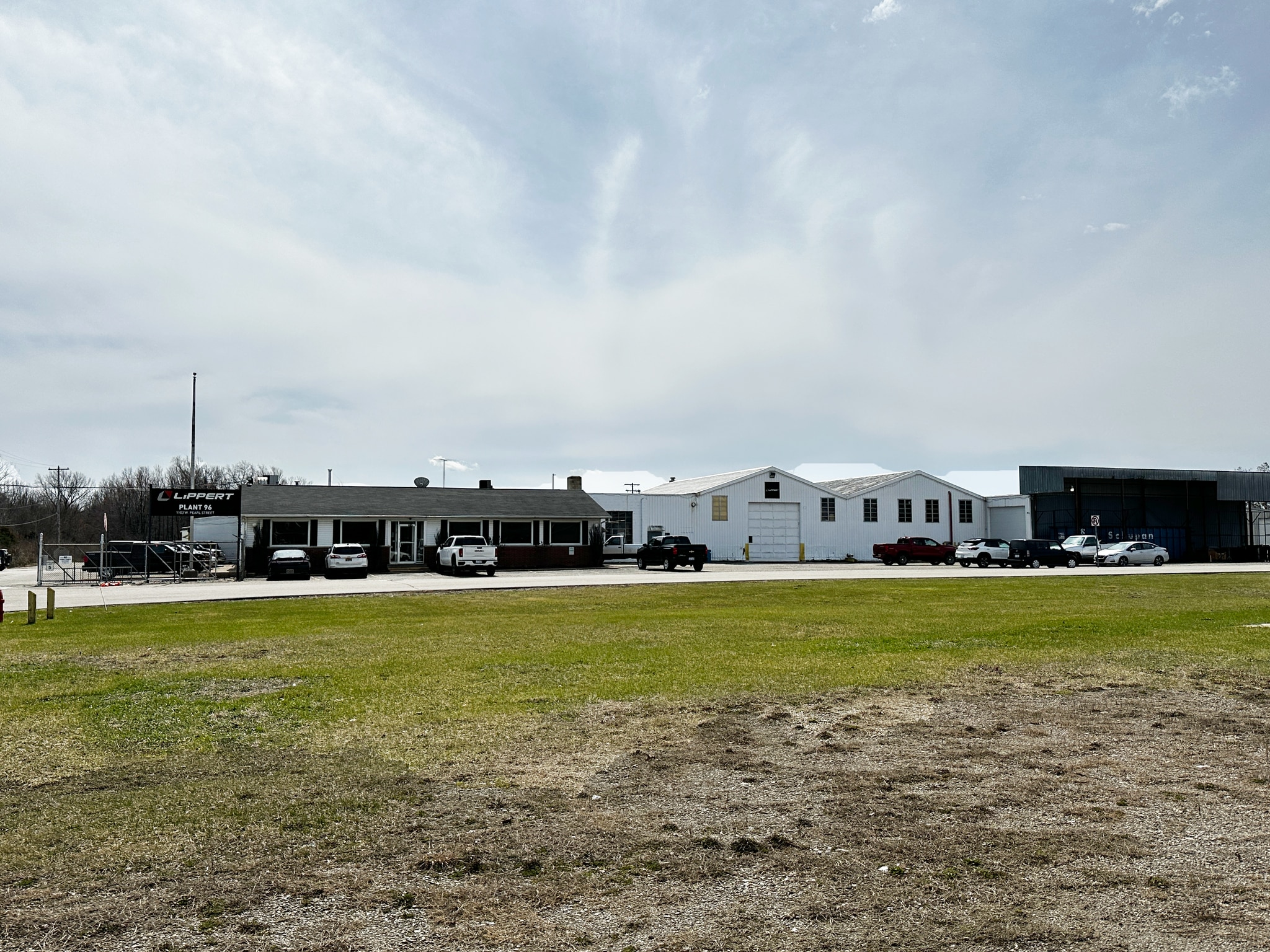 Manufacturing Complex portfolio of 2 properties for sale on LoopNet.com Building Photo- Image 1 of 3