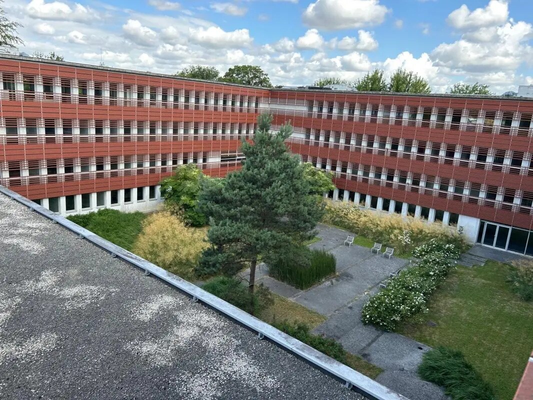 74 Rue Jean Jaures, Villeneuve-d'Ascq for lease Building Photo- Image 1 of 8