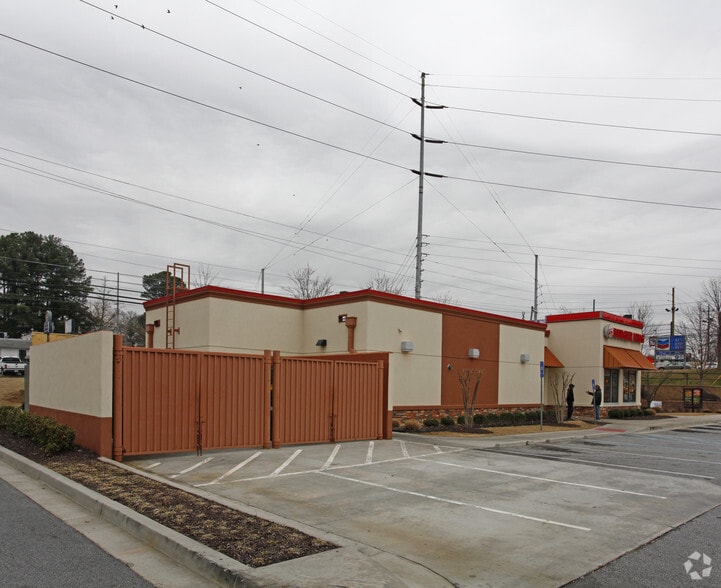3983 Buford Hwy, Atlanta, GA for sale - Building Photo - Image 3 of 16