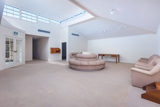 25 Mills St, Cannington for lease Interior Photo- Image 2 of 9