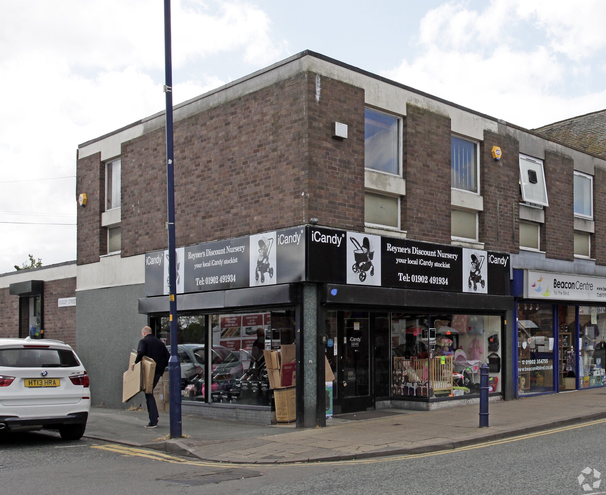 26 High St, Bilston for sale Primary Photo- Image 1 of 1