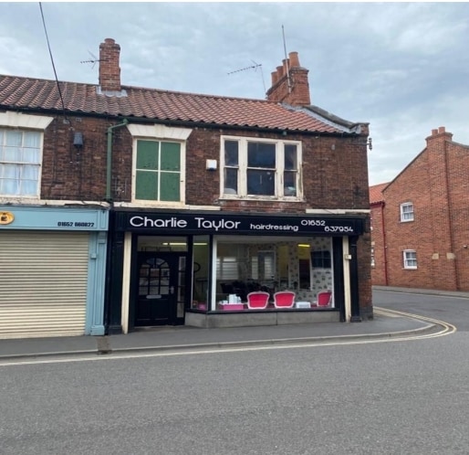 11 High St, Barton Upon Humber for sale Primary Photo- Image 1 of 1