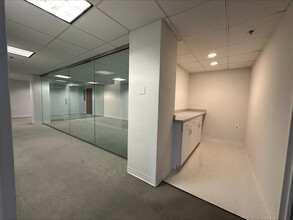 1100 H St NW, Washington, DC for lease Interior Photo- Image 2 of 7