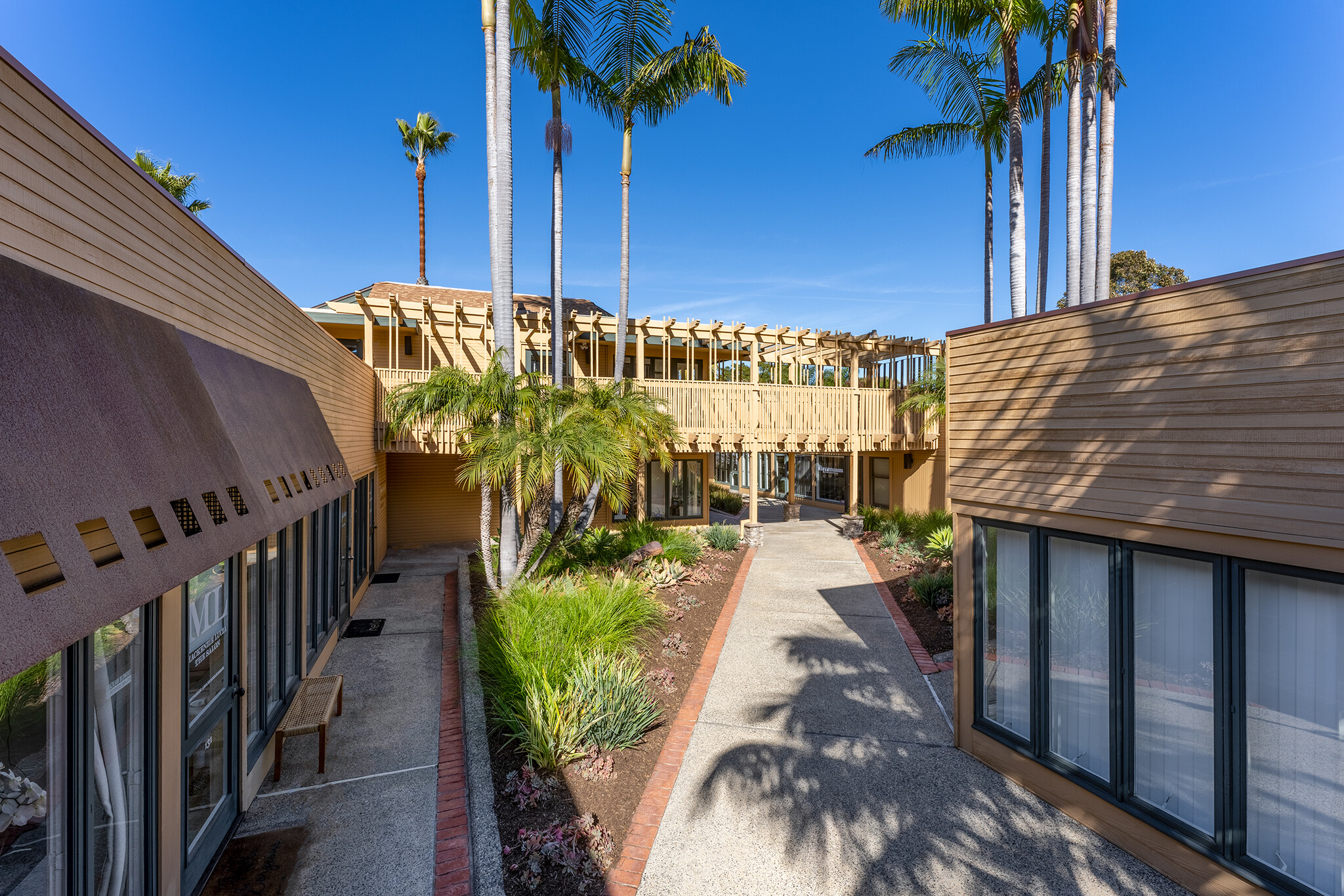 2002 Jimmy Durante Blvd, Del Mar, CA for lease Building Photo- Image 1 of 12