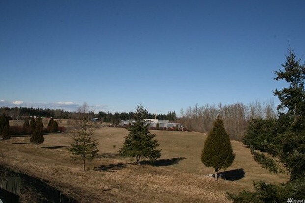 2104 Buchanan Loop, Ferndale, WA for sale - Primary Photo - Image 1 of 5