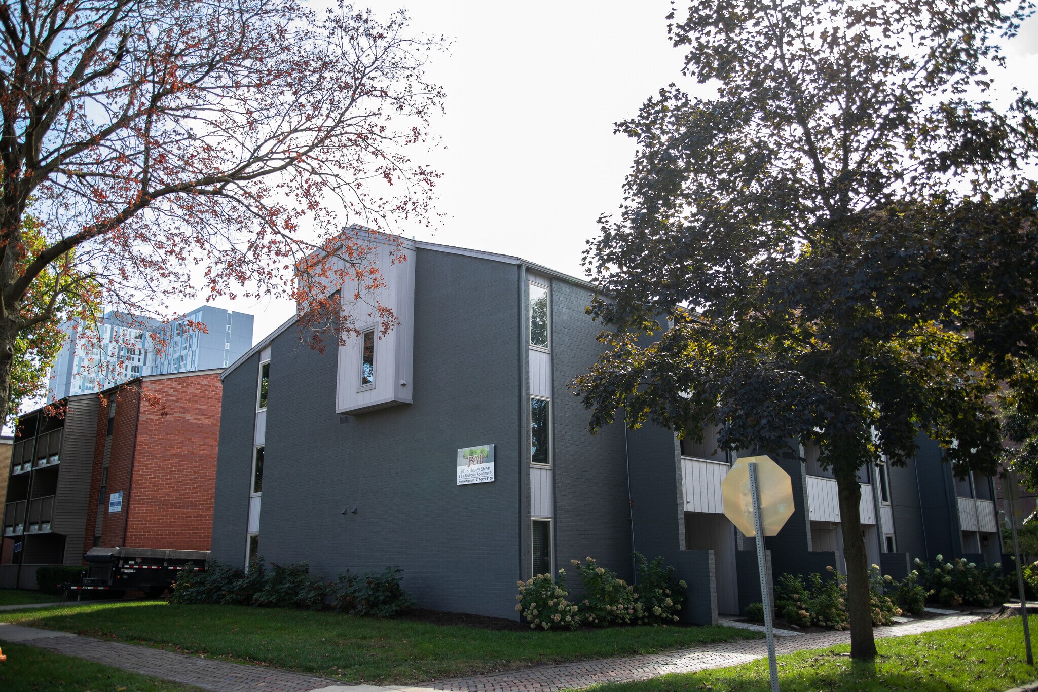 201 E Healey St, Champaign, IL for sale Building Photo- Image 1 of 1