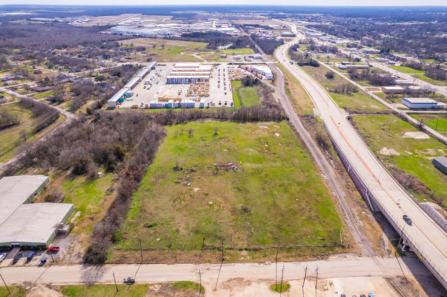 500 E Grove St, Terrell, TX for sale - Building Photo - Image 3 of 10