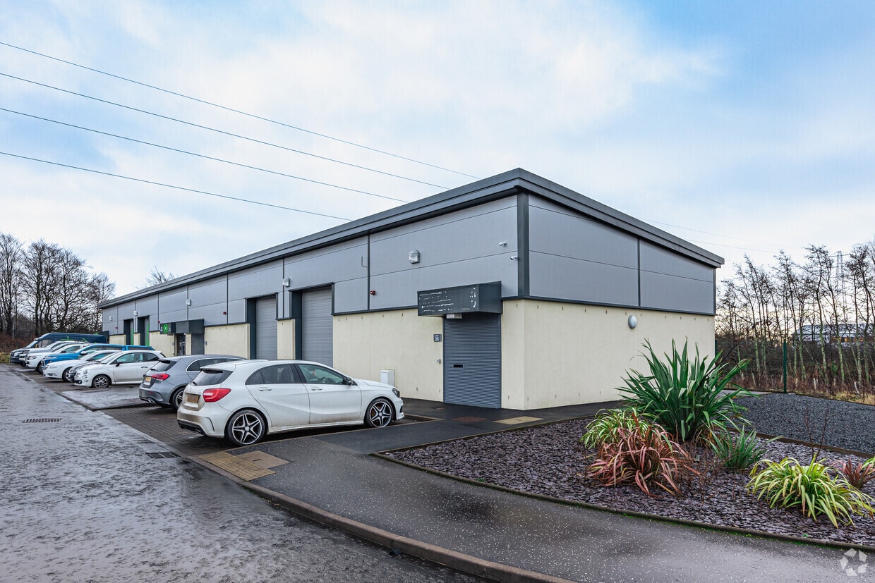26-32 Midfield Dr, Kirkcaldy for lease Building Photo- Image 1 of 4