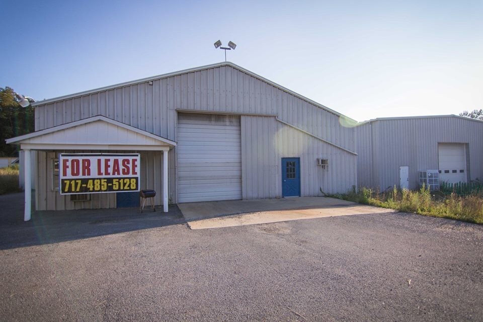 830-832 Buchanan Trl, Mc Connellsburg, PA for sale Building Photo- Image 1 of 1