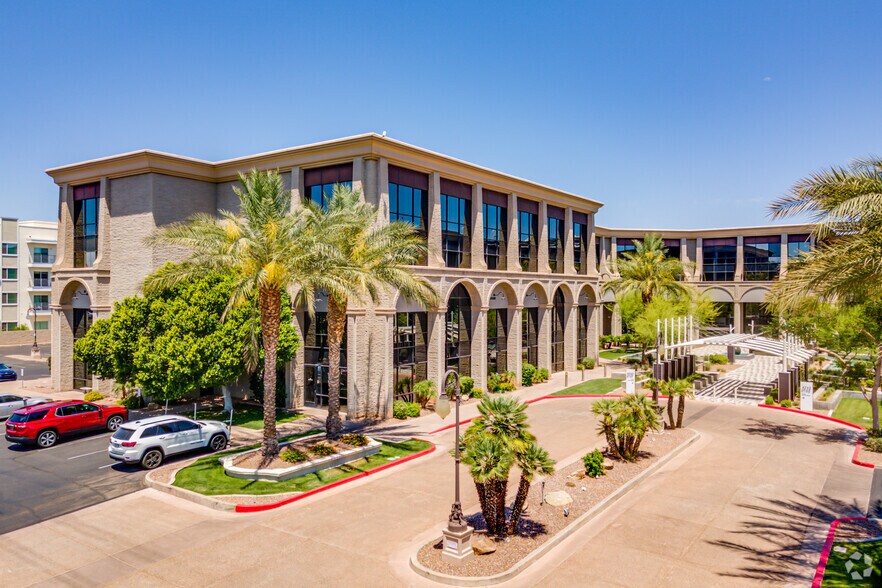 4747 N 7th St, Phoenix, AZ for lease - Primary Photo - Image 1 of 15