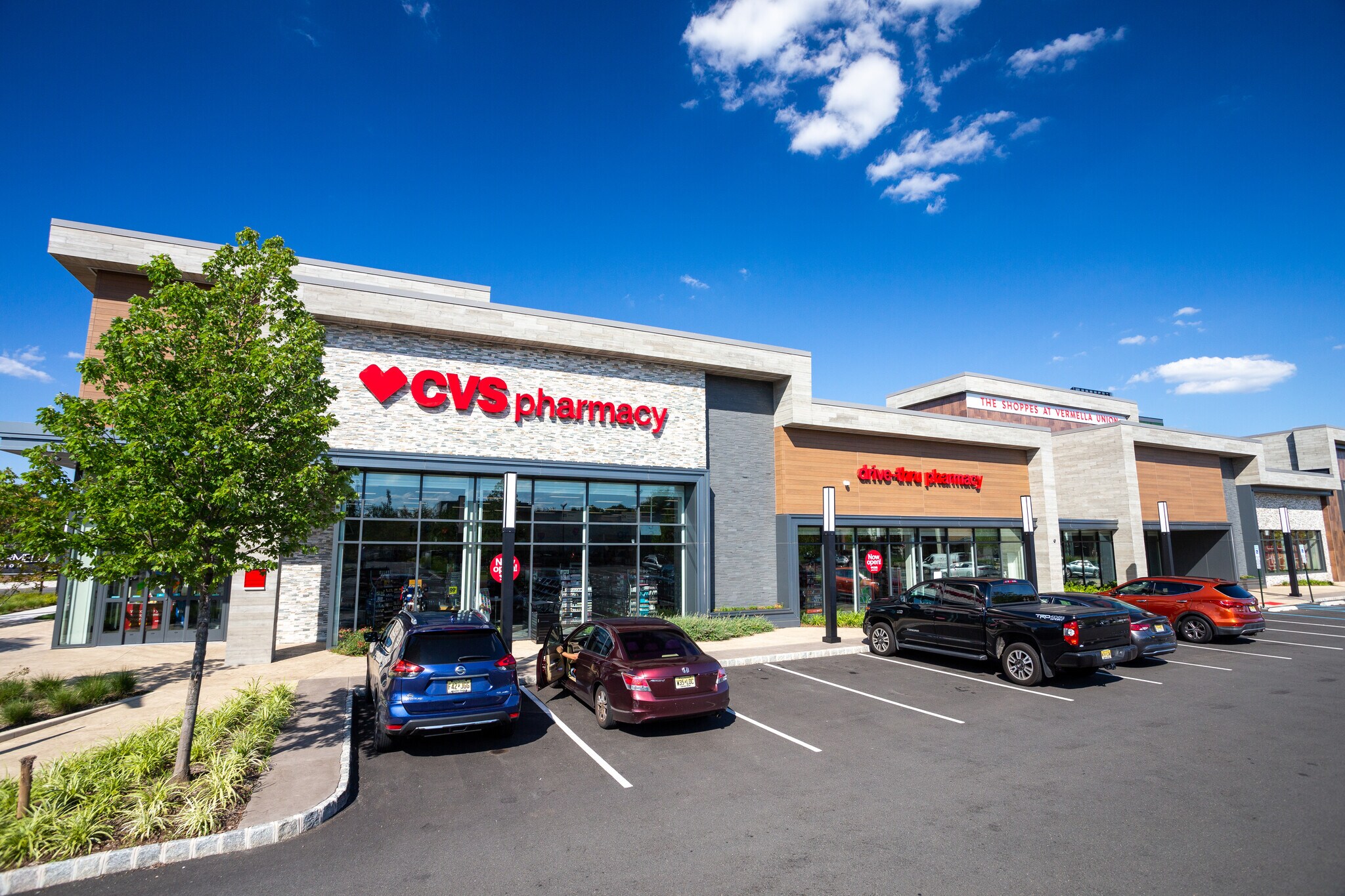 1011 Morris Ave, Union, NJ 07083 Shoppes at Vermella Union