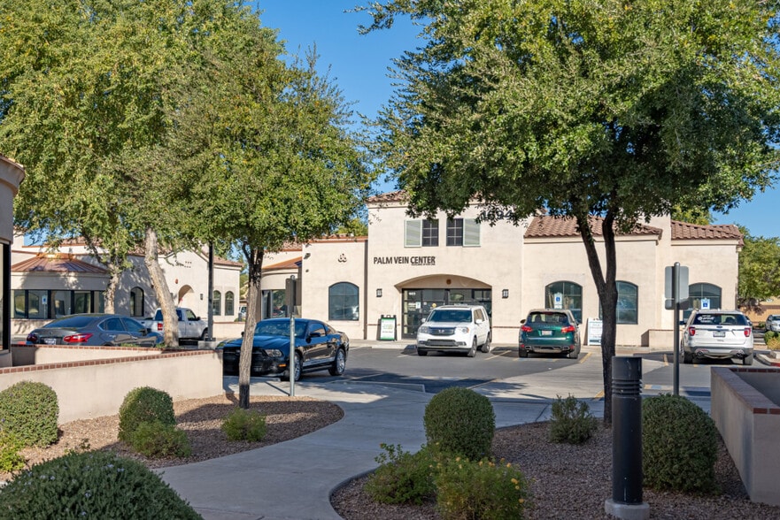 16944 W Bell Rd, Surprise, AZ for lease - Building Photo - Image 2 of 13