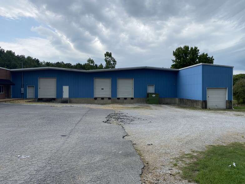 4189 Chesterville Rd, Tupelo, MS for lease - Primary Photo - Image 1 of 11