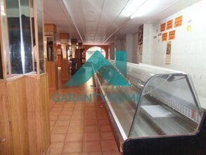 Retail in Cáceres, Cáceres for lease Interior Photo- Image 2 of 6