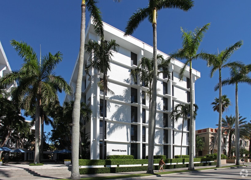 249 Royal Palm Way, Palm Beach, FL for lease - Primary Photo - Image 1 of 3