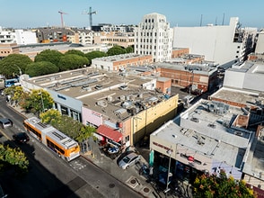 318-320 Santa Monica Blvd, Santa Monica, CA - AERIAL  map view