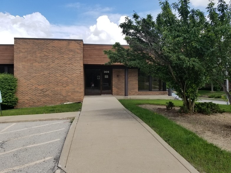 305 Vine St, New Lenox, IL for lease - Building Photo - Image 2 of 51