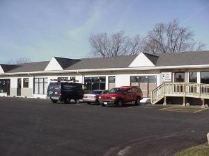 2214 N US Highway 12, Spring Grove, IL for sale - Primary Photo - Image 1 of 1