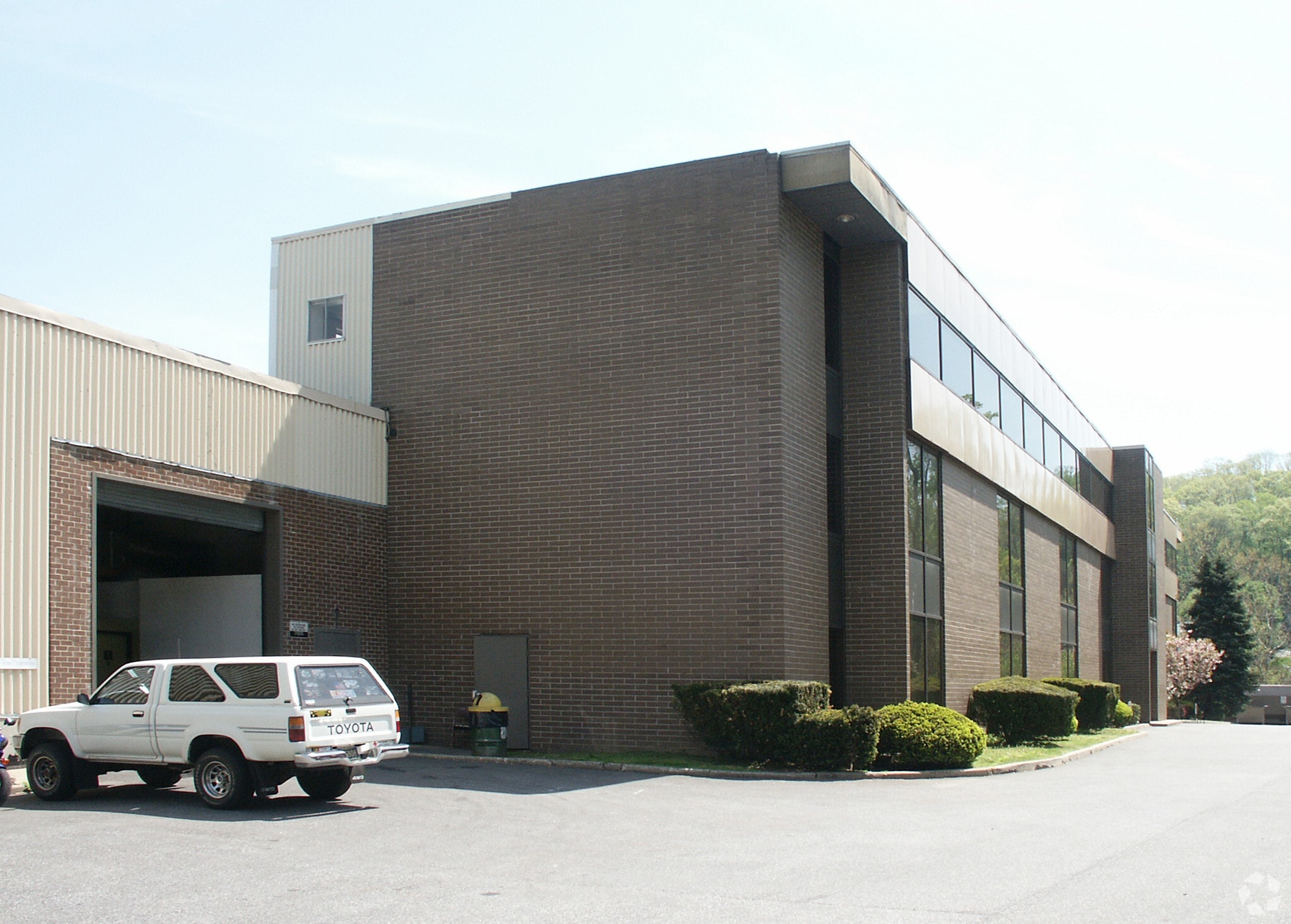 2 New Rd, Aston, PA 19014 Building A