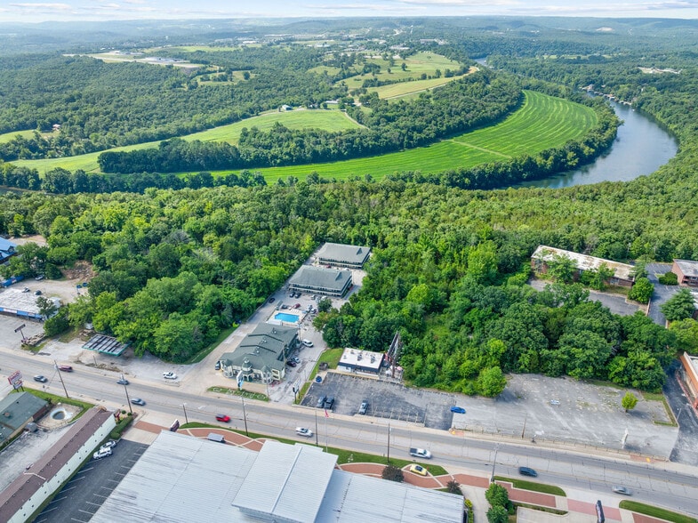 1360 W Hwy 76, Branson, MO for sale - Building Photo - Image 2 of 12