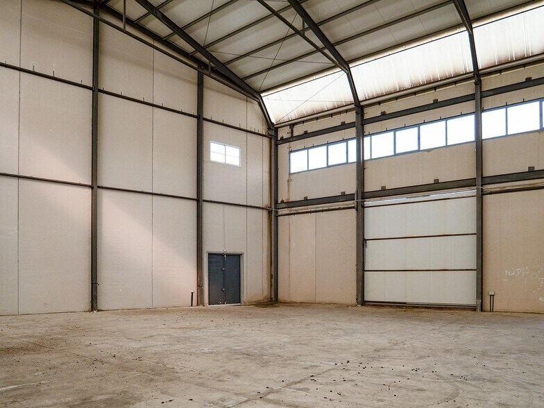 Plaza Media Legua, 1, Murcia, Murcia for lease - Building Photo - Image 3 of 13