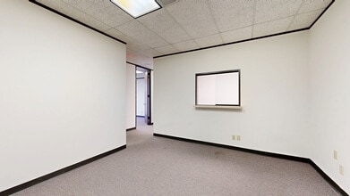 450 N Sam Houston Pky E, Houston, TX for lease Matterport 3D Scan- Image 1 of 7