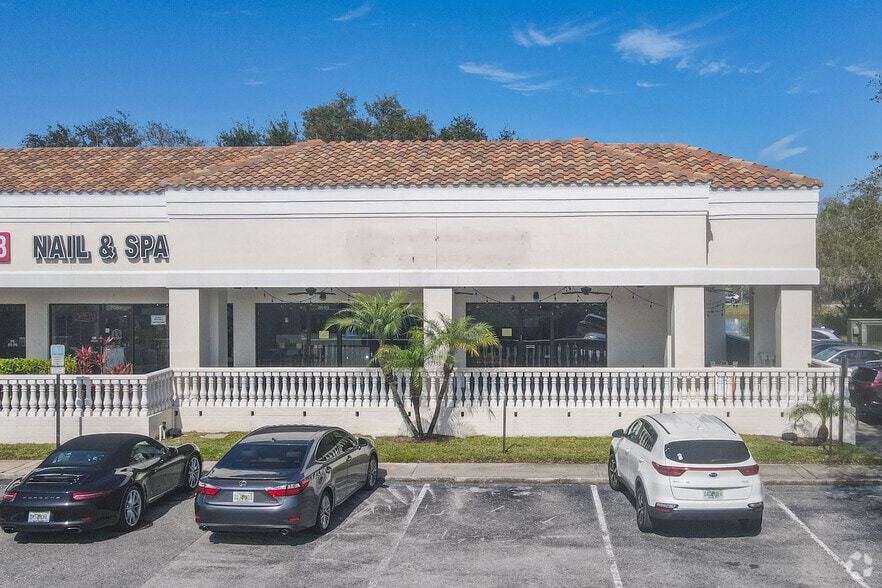 2645-2695 Ulmerton Rd, Clearwater, FL for lease - Building Photo - Image 2 of 9