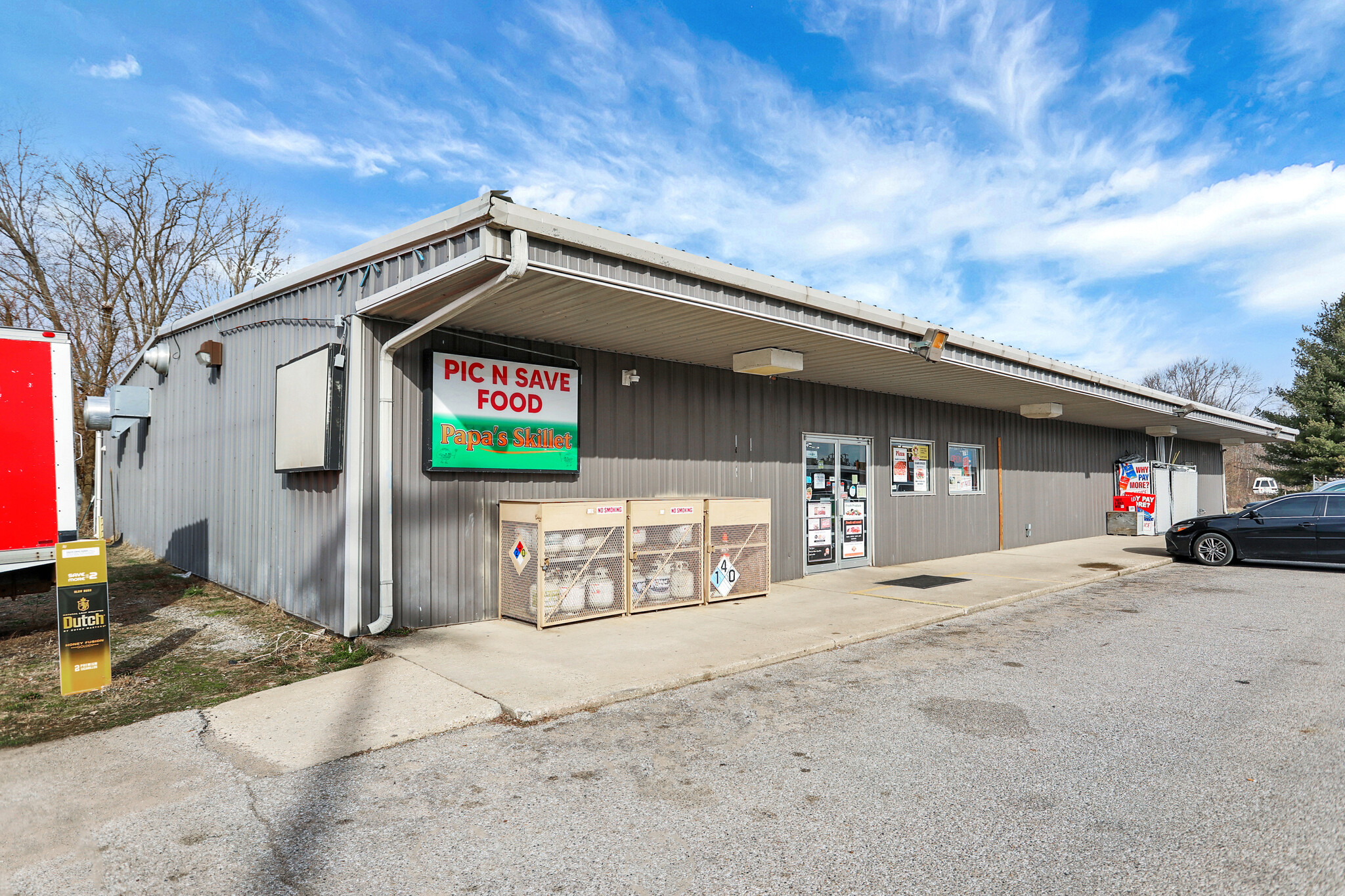 9135 S Mill Rd, Knightstown, IN for sale Primary Photo- Image 1 of 1