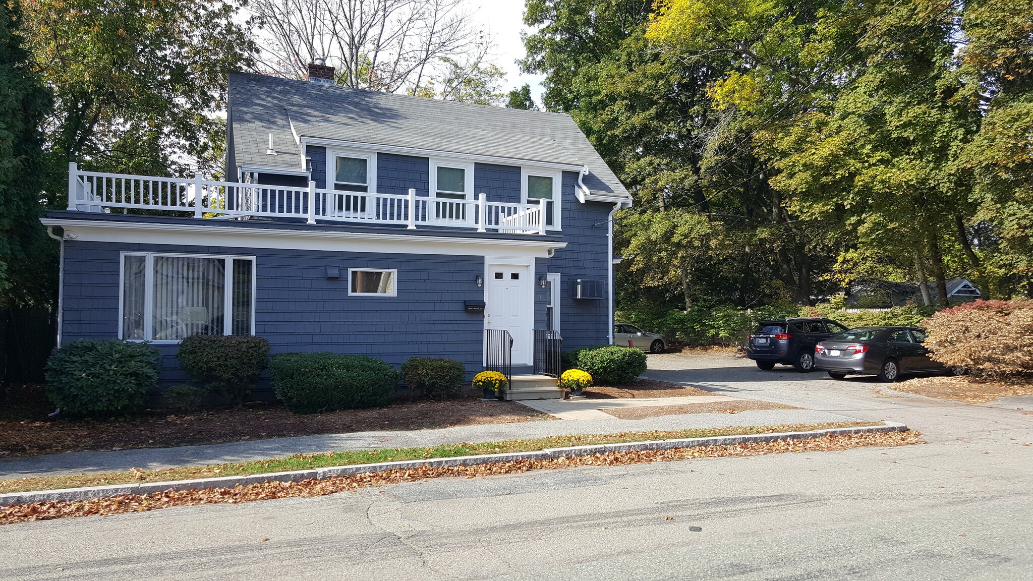 4 Whittier Rd, Natick, MA for sale Primary Photo- Image 1 of 1